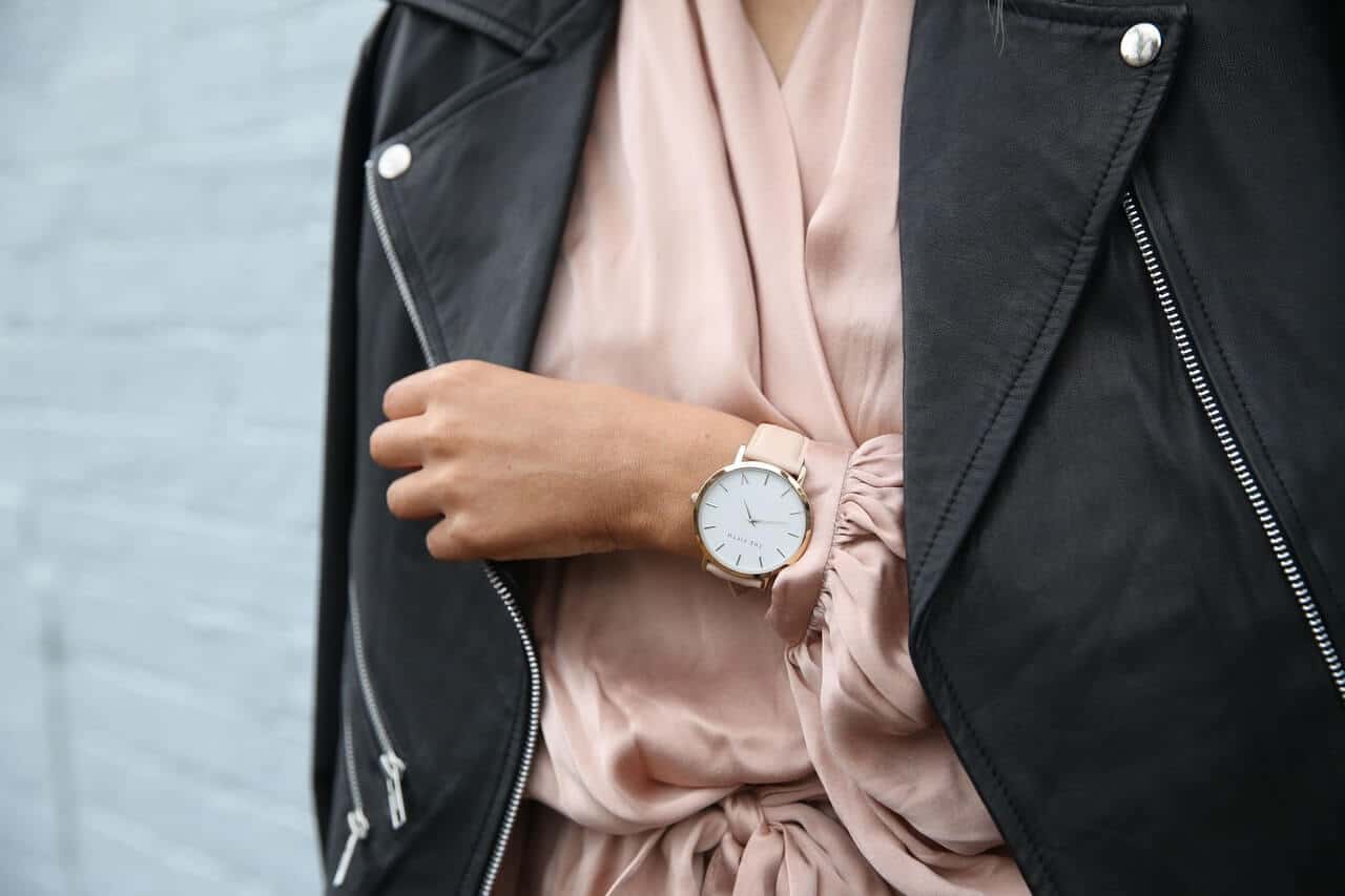 Zegarek – elegancki dodatek do wielu stylizacji