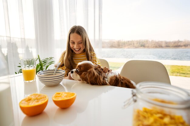 Jakie korzyści przynosi psom dieta oparta na naturalnych składnikach?